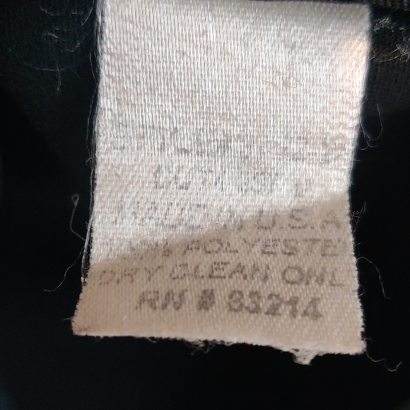 Black Renfrew Two Button Blazer 10 - Picture 5 of 5